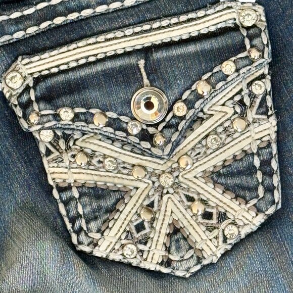 Grace In LA Cropped Capri Jeans + Rhinestone Bling Pockets (5/26–27) NEW - Picture 6 of 6